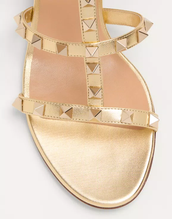 Valentino Rockstud Slide Sandal In Laminated Nappa 60Mm - Image 3